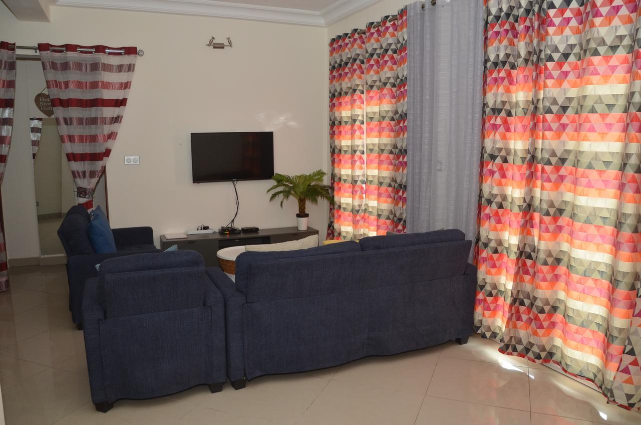 Le Buffle Noir Appart D'Hotes Douala Exterior foto